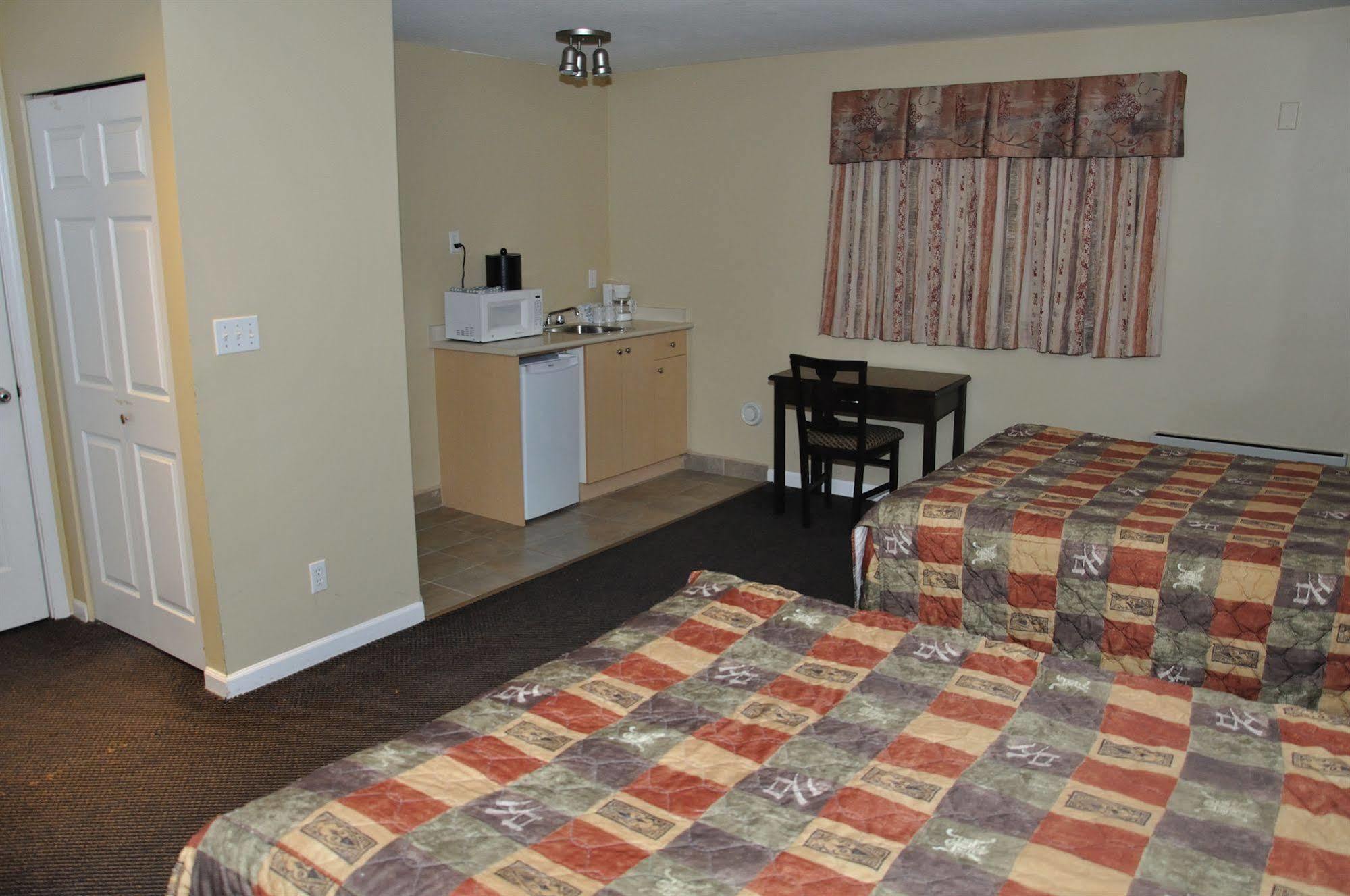 Canadian Inn Surrey Eksteriør billede